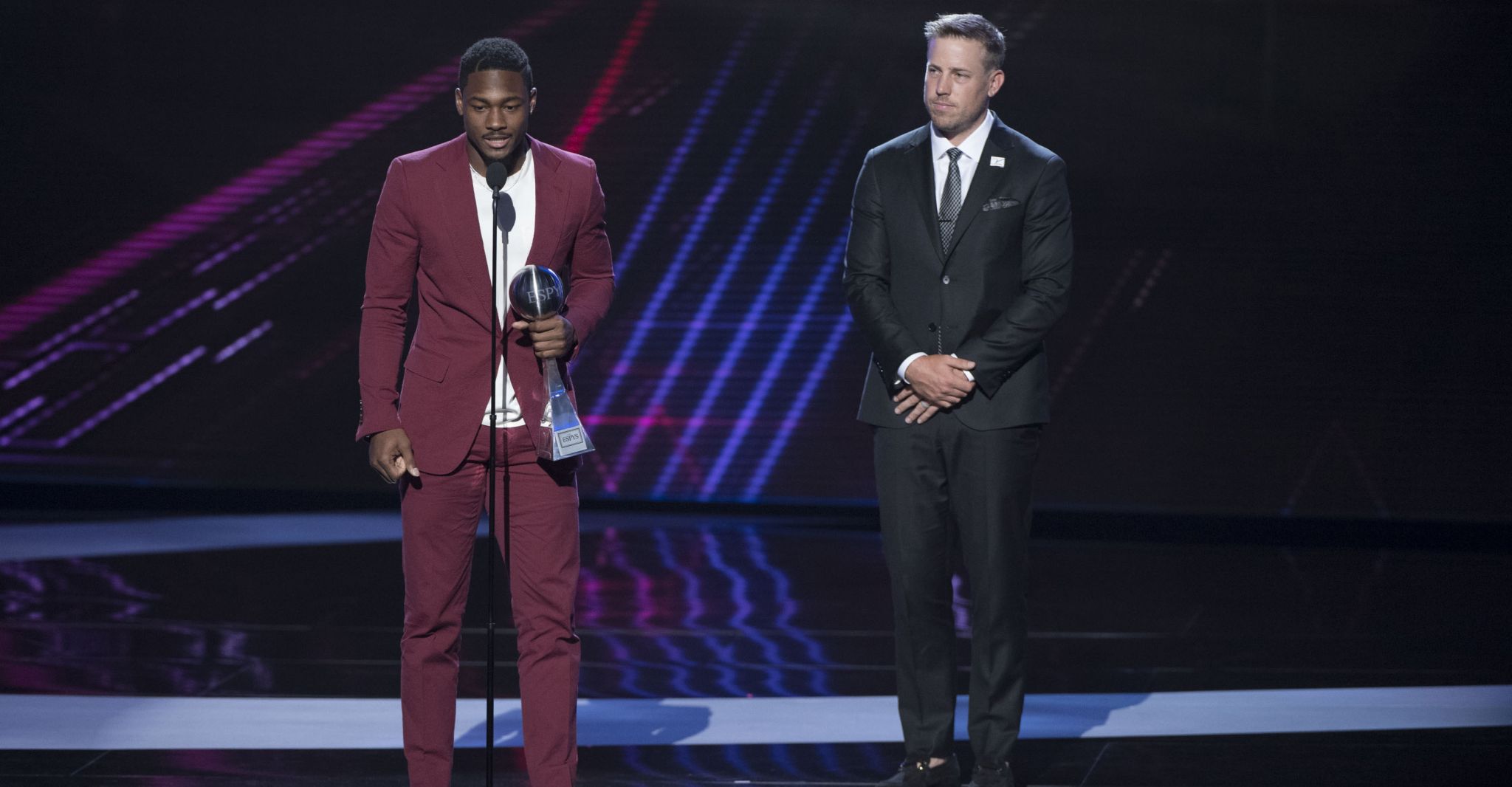 Stefon Diggs, Case Keenum accept Best Moment award for Vikings' TD