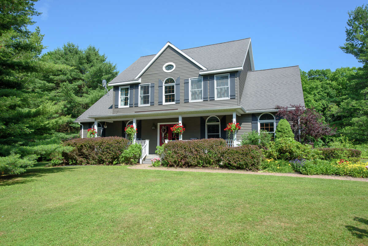 House of the Week Countryside Colonial in Schenectady
