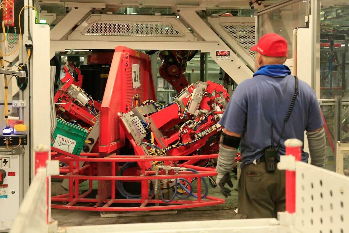 Touring Teslas Model 3 Production Line The Machine To Build The Machine 4862