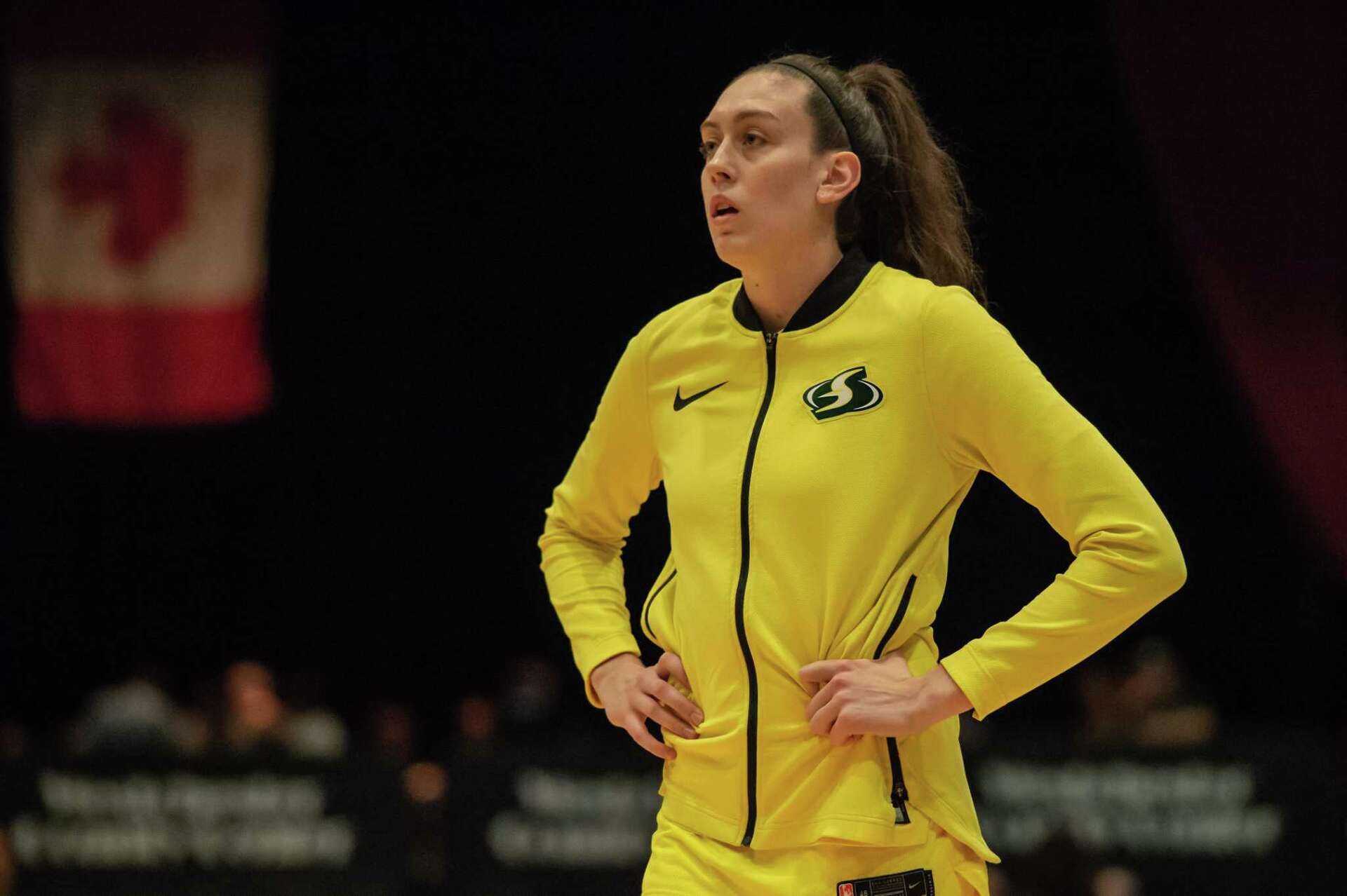 Jeff Jacobs: Former UConn great Breanna Stewart blossoming, on and off the  court