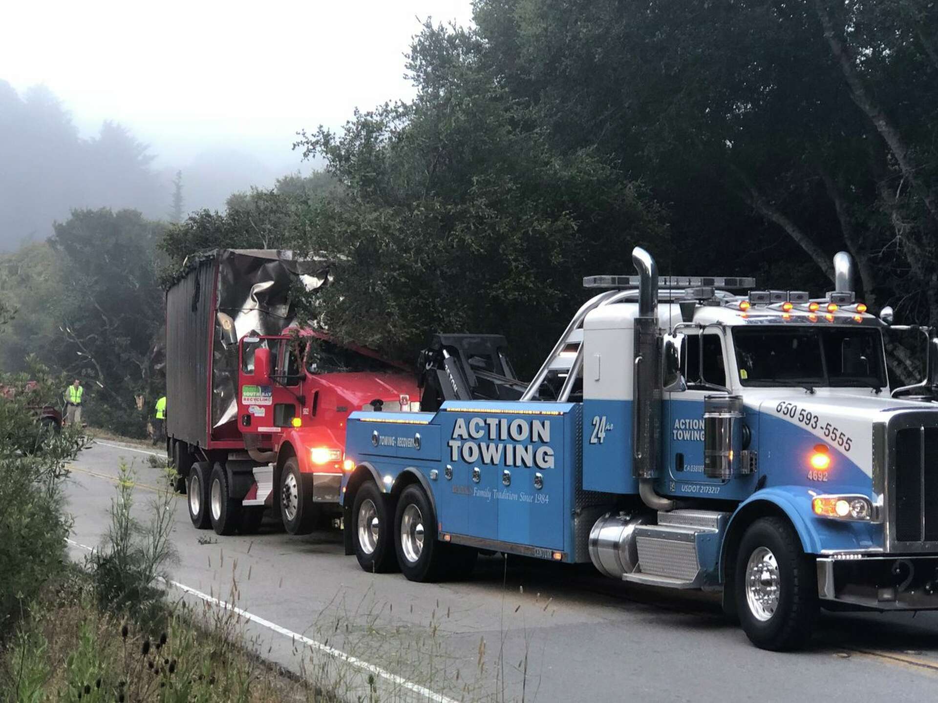 Crash in San Mateo forces severe traffic alert for Highway 92