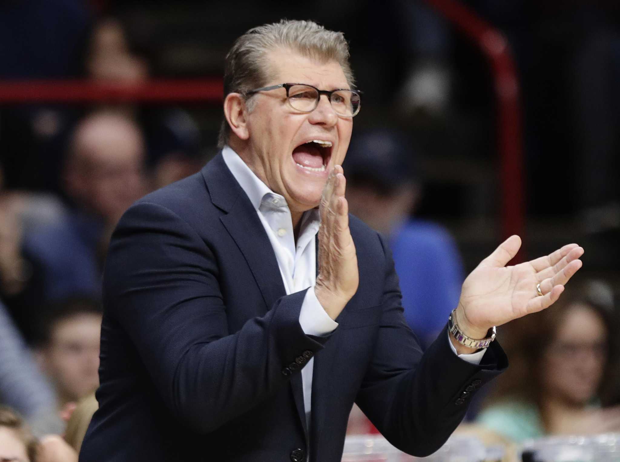 Auriemma happy to see Elliott back at UConn