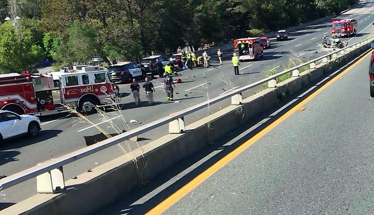 A sheriff�s chase ended early Saturday when the suspect vehicle crashed and caught fire. All westbound lanes of Highway 24 in Orinda were closed, authorities said.