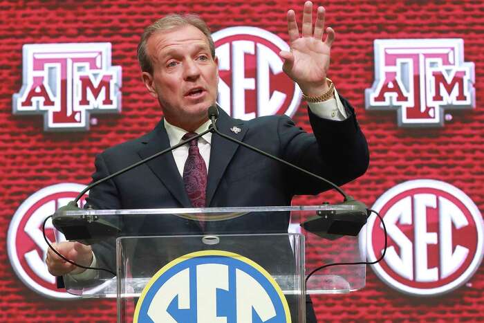 Texas A&M rolls out maroon carpet for coach-to-be Jimbo Fisher