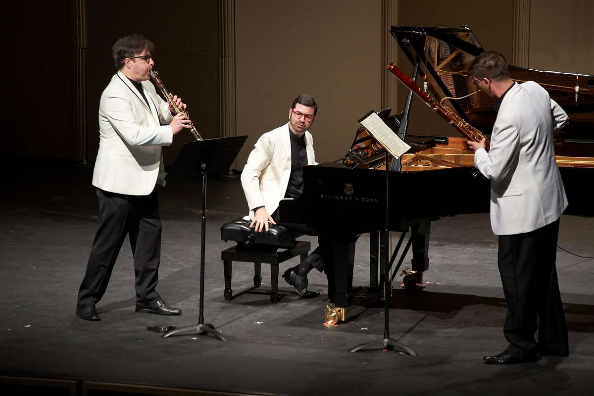 Clarinetist Jose Franch-Ballester (l.), pianist Michael Brown and bassoonist Peter Kolkay perform music of Glinka at Music@Menlo