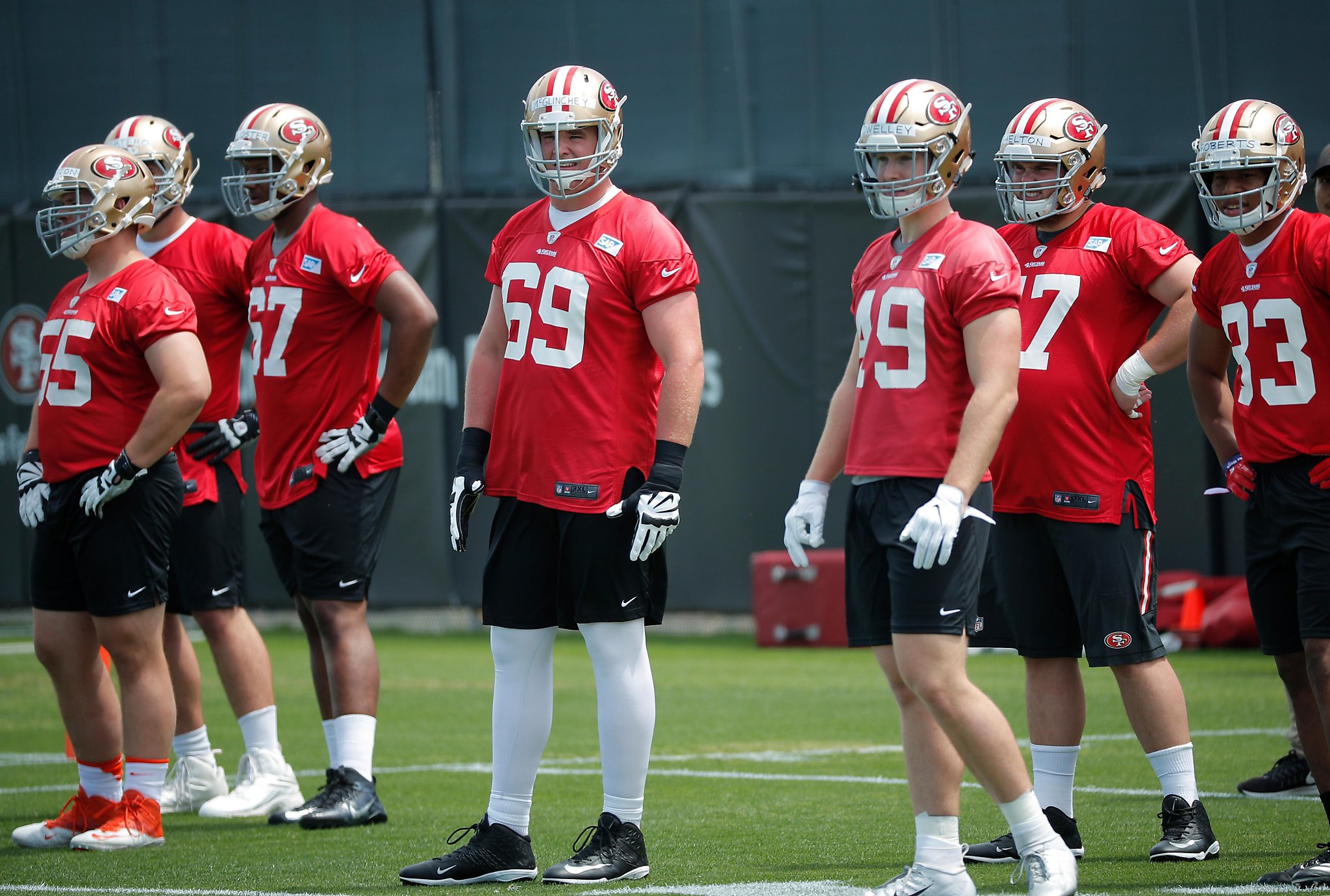 Mike McGlinchey, 49ers Agree to 4-Year Rookie Contract