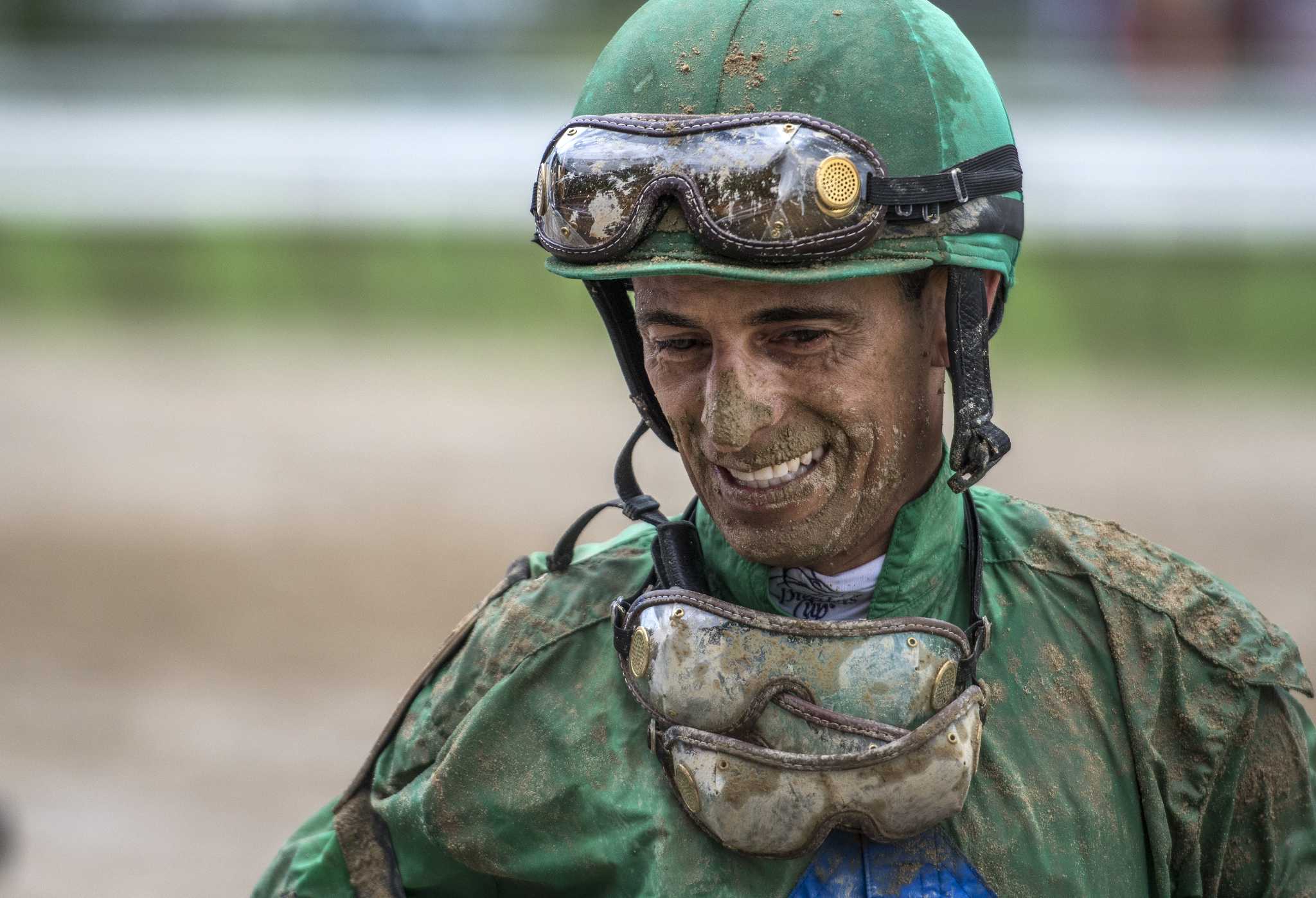 Top jockeys and former Gaming Commission official defend Baffert in NYRA suspension hearing - Vimarsana News