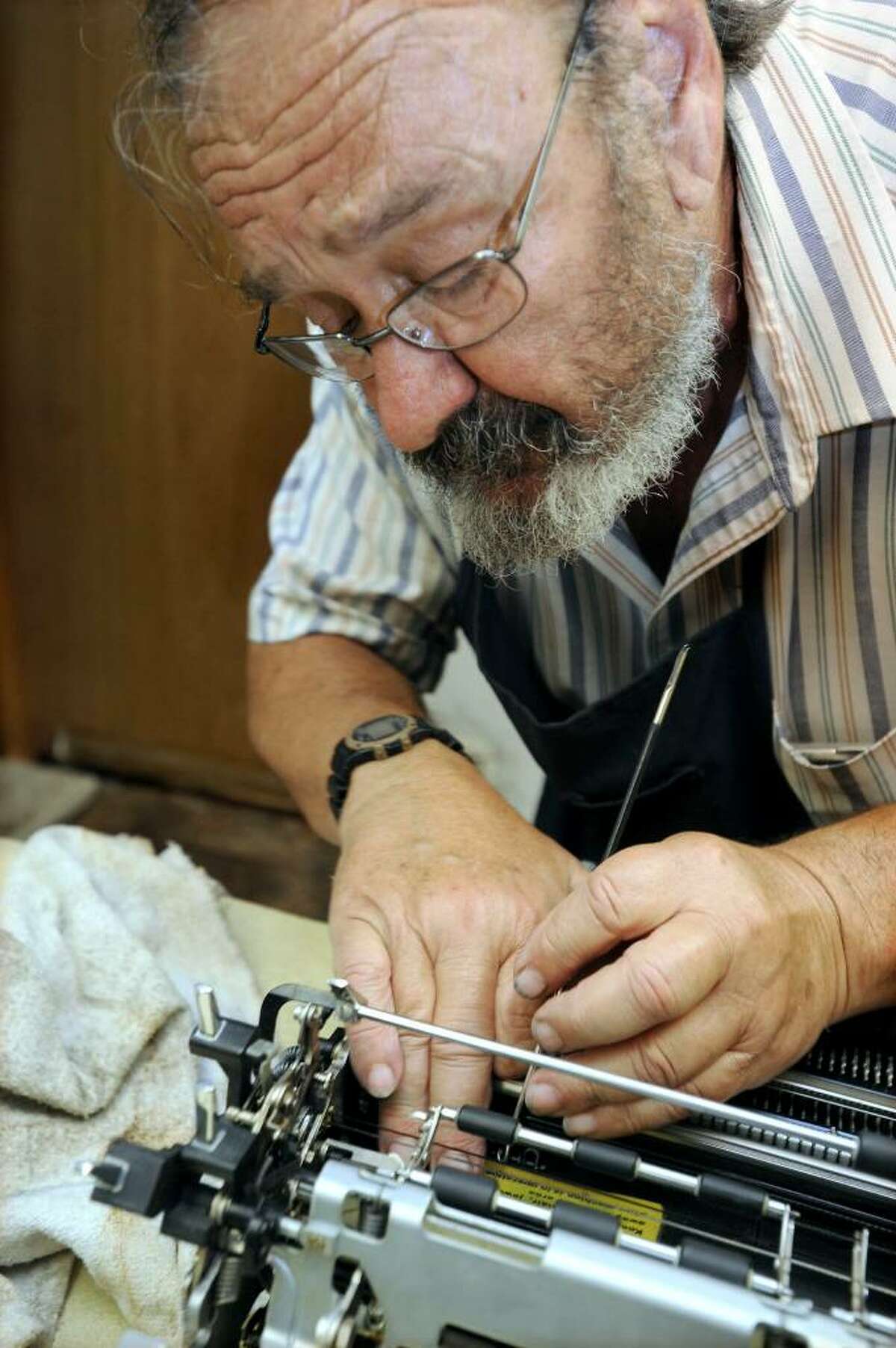 He flunked the typing course in high school, but David Morrill has been expertly fixing every kind of typewriter for over 30 years.