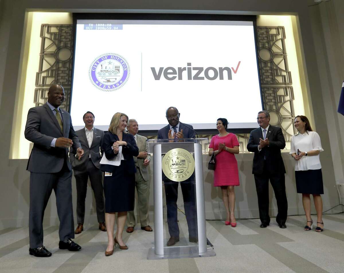 Mayor Sylvester Turner speaks during a press conference, Tuesday, July 24, 2018, in Houston, to announce Verizon Wireless' plans to launch 5G technology in Houston starting in the second half of 2018, becoming the third city in Verizon's four-market deployment plan to deliver residential 5G broadband service. ( Karen Warren / Houston Chronicle )