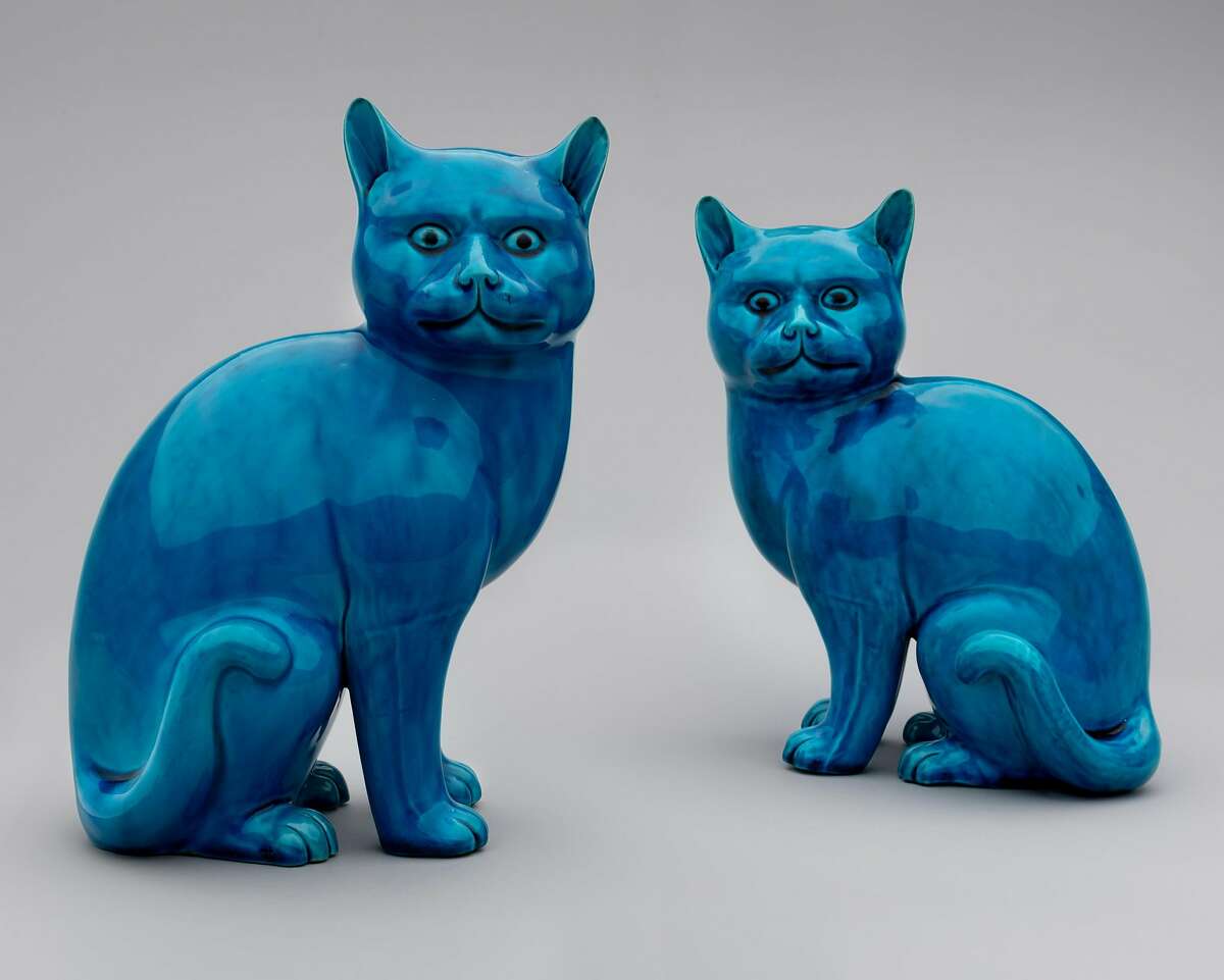 Temple cats from China, 19th-20th century. From 'Caticons'