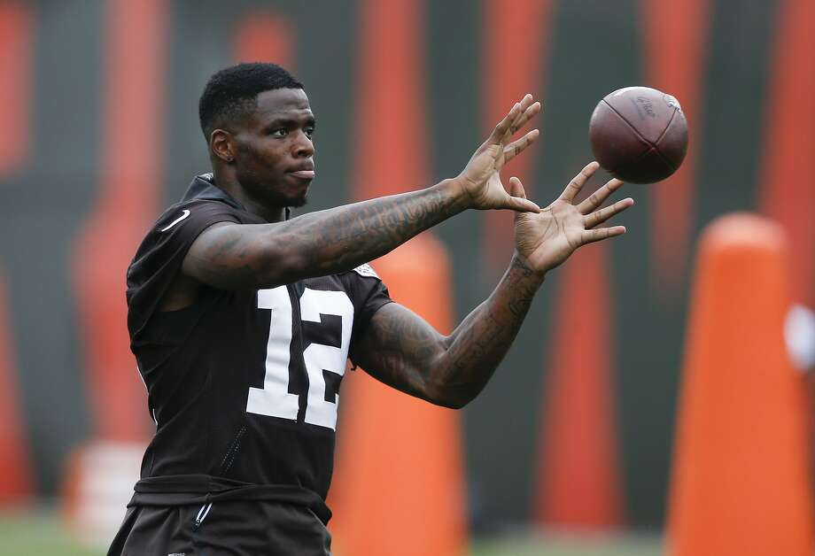 FILE - June 5, 2018, Cleveland Browns receiver Josh Gordon warms up during the team activity at his NFL football training center in Berea, Ohio. Grordon, who has been repeatedly suspended by the NFL for drug violations, has announced on Twitter that he would not be with the team when the camp opens later this week. Gordon says his absence "is part of my overall health and treatment plan." (AP Photo / Ron Schwane, File) Photo: Ron Schwane / Associated Press