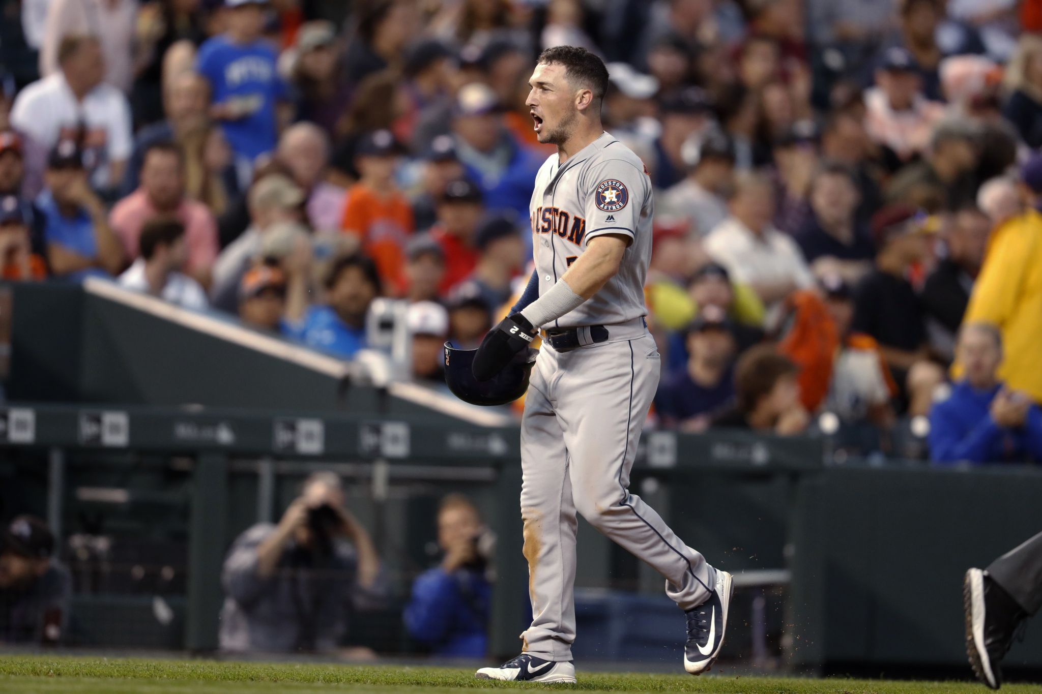 Rockies' Charlie Blackmon hits first career walk-off home run to defeat  Astros