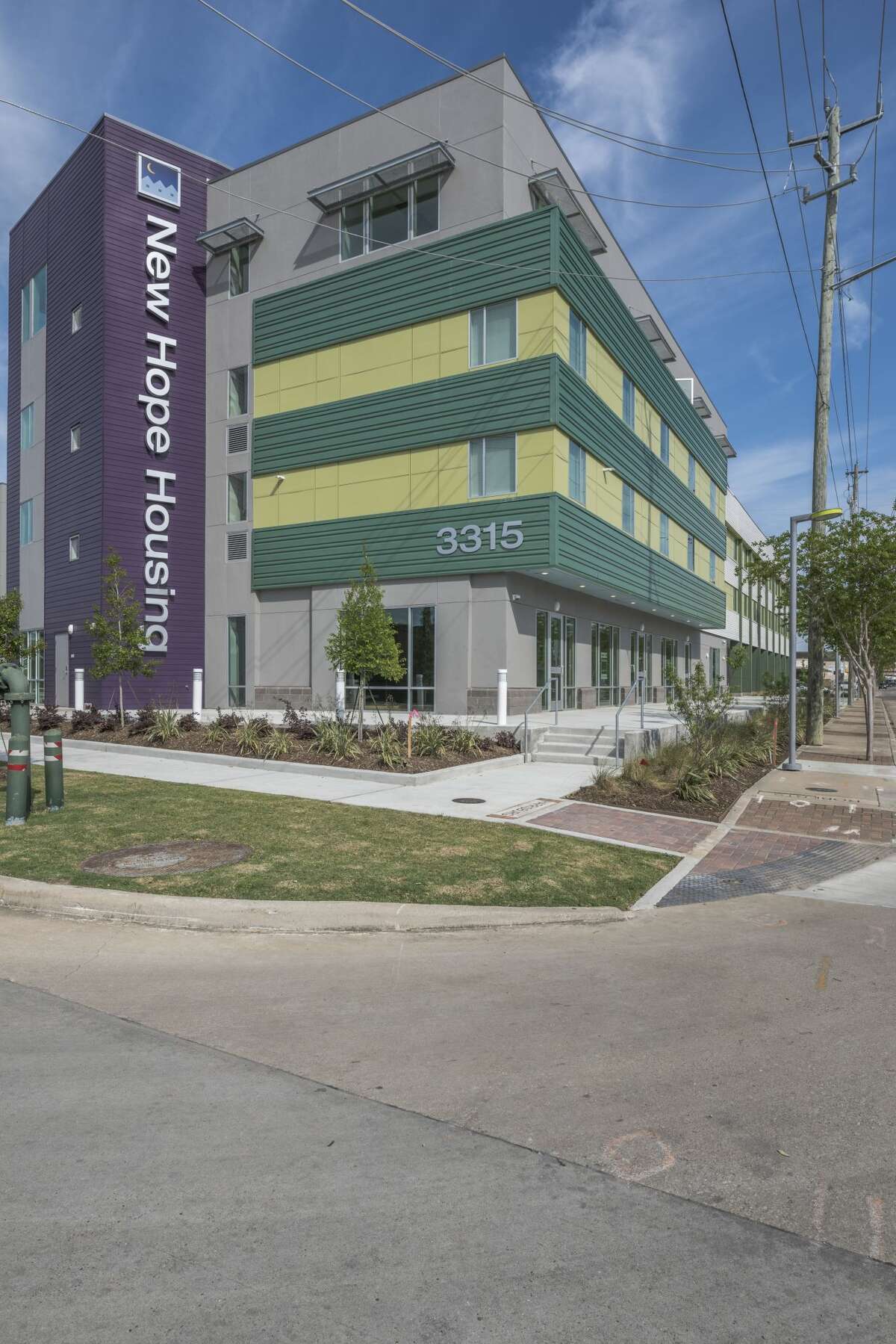 New Hope Housing at Harrisburg is a mixed-use development that incorporates street-level retail and commercial office space with single-room occupancy residential apartment homes.