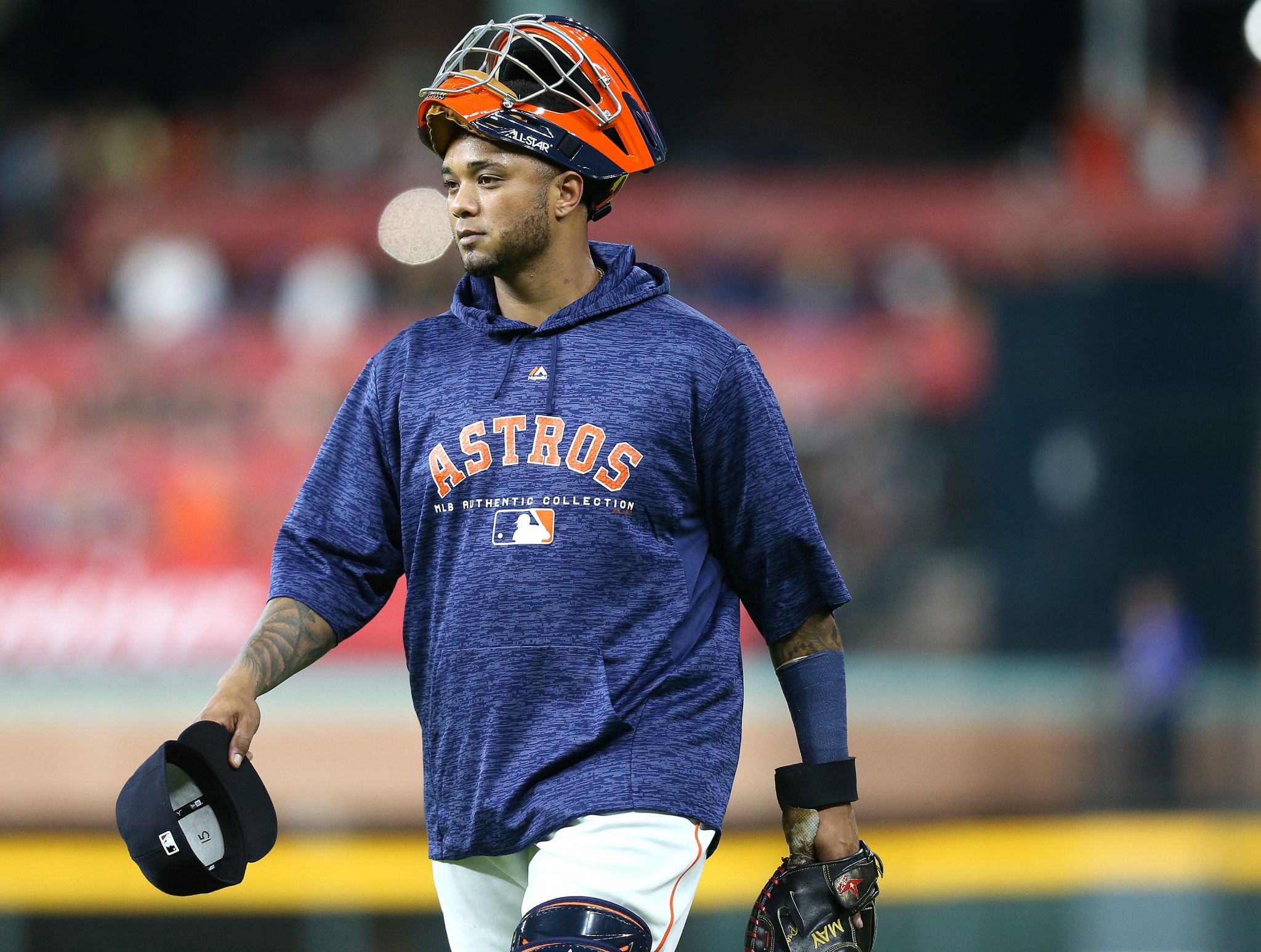 Houston Astros looking to nab and reunite with catcher Martin