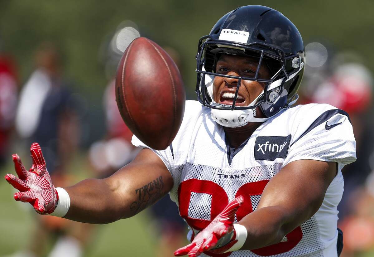 Houston Texans tight end Stephen Anderson (89) reaches out to make a catch during training camp at the Greenbrier Sports Performance Center on Sunday, July 29, 2018, in White Sulphur Springs, W.Va.
