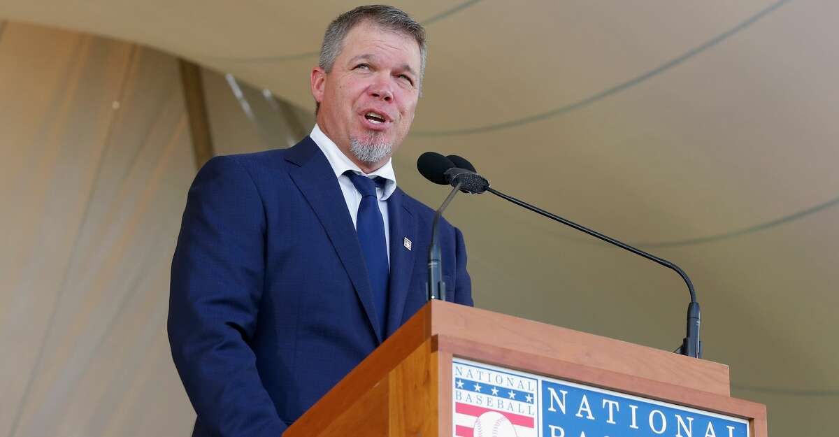 COOPERSTOWN, NY - JULY 29: Chipper Jones gives his induction speech at Clark Sports Center during the Baseball Hall of Fame induction ceremony on July 29, 2018 in Cooperstown, New York. (Photo by Jim McIsaac/Getty Images)