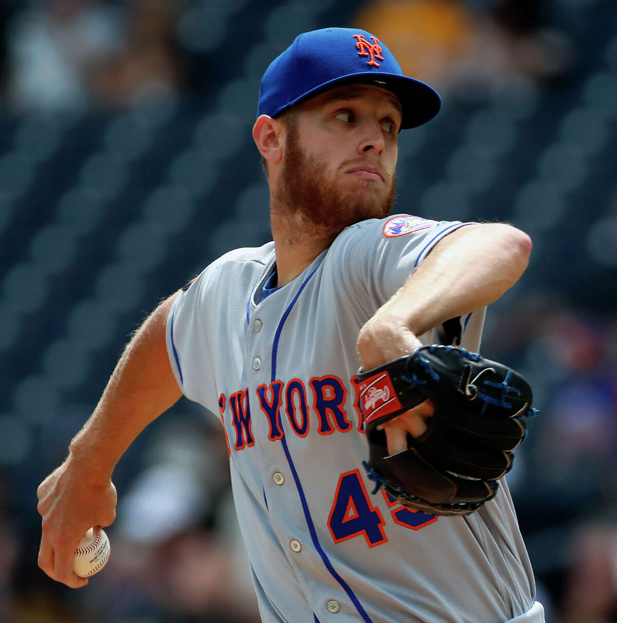 New York Mets starting pitcher Zack Wheeler delivers during the first inning the team's baseball game against the Pittsburgh Pirates in Pittsburgh, Sunday, July 29, 2018. (AP Photo/Gene J. Puskar)