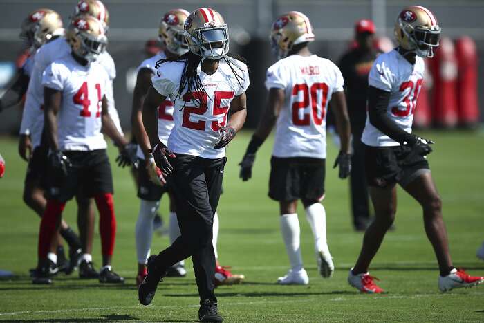 49ers practicing without WR Marquise Goodwin, Pierre Garçon