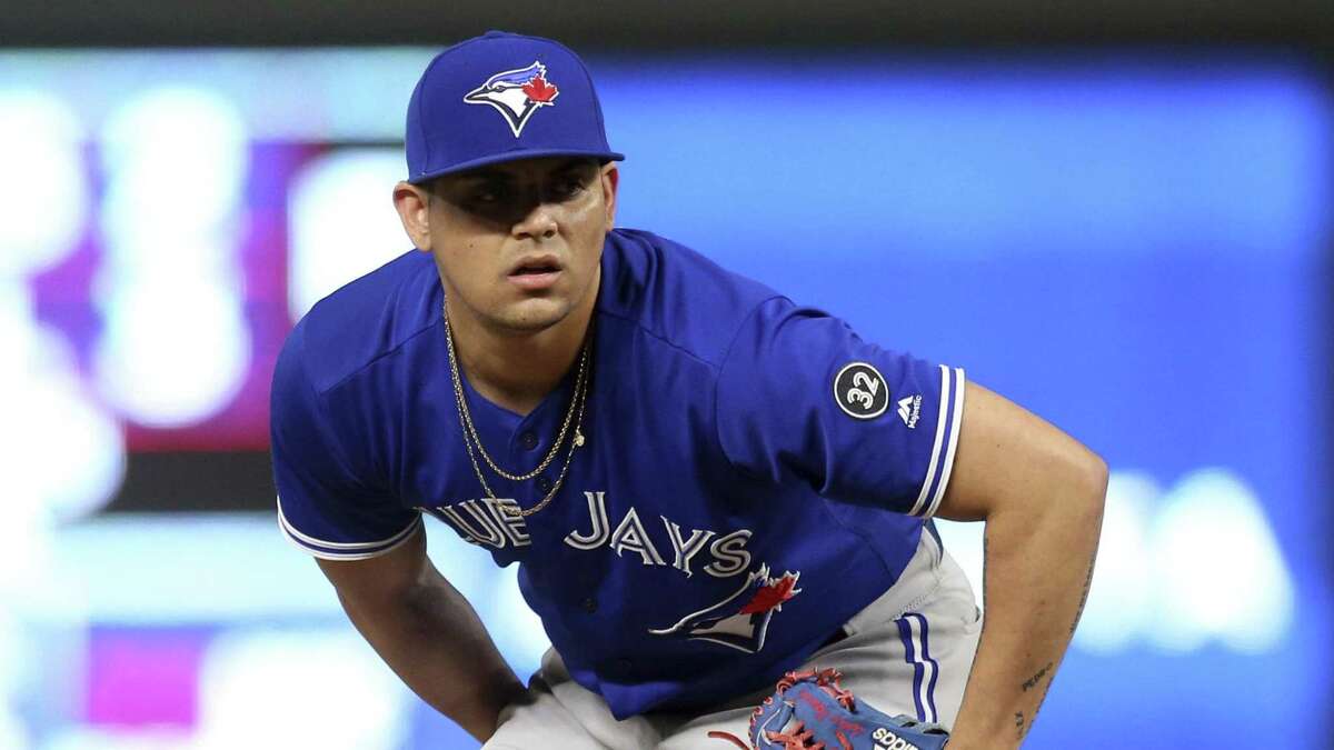 Roberto Osuna brings plenty of talent, but no lack of baggage to the Astros' roster.