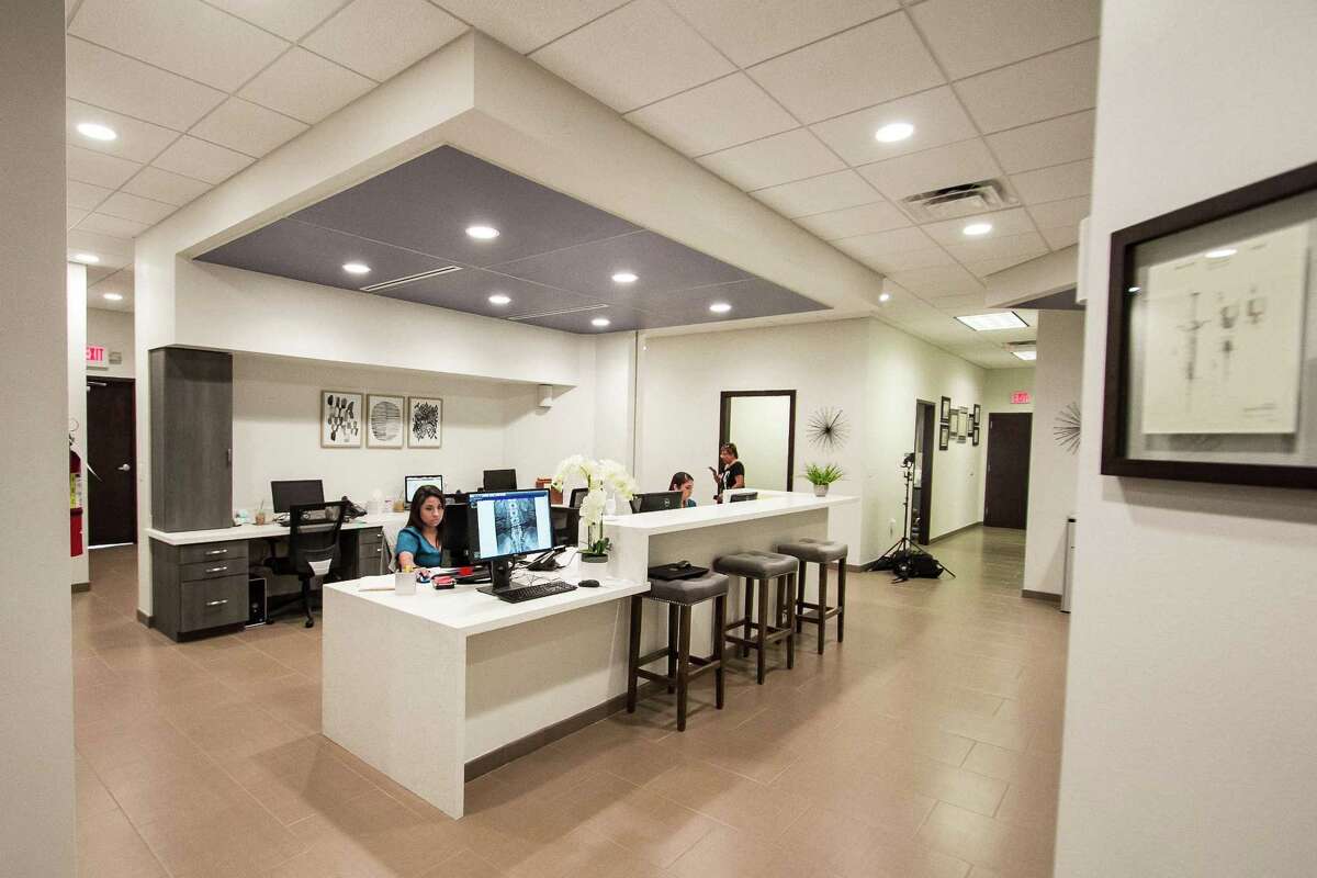 Dr. Antonio Mancera Laredo Arthritis & Rheumatology