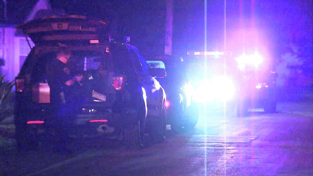 16yearold shot in San Antonio driveby, police say