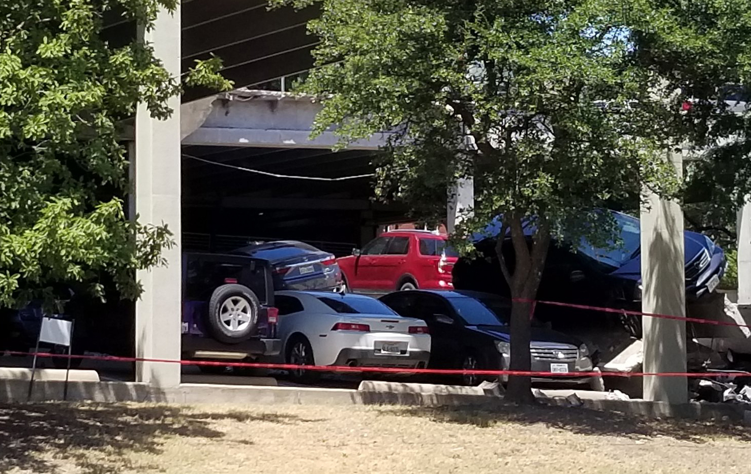 Parking garage collapses in Irving, Texas