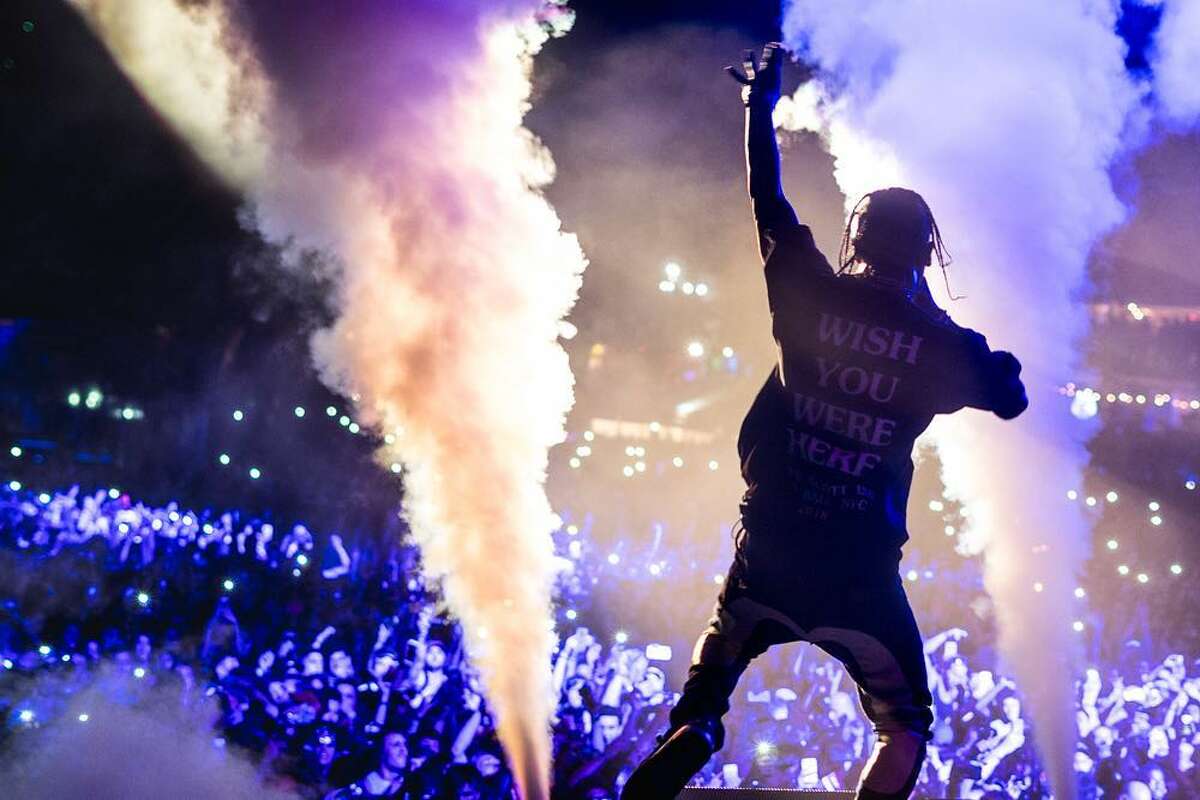 Travis scott astroworld. Travis Scott. Scott Travis "Astroworld". Фестиваль Трэвиса Скотта Astroworld. Travis Scott Astroworld Festival.