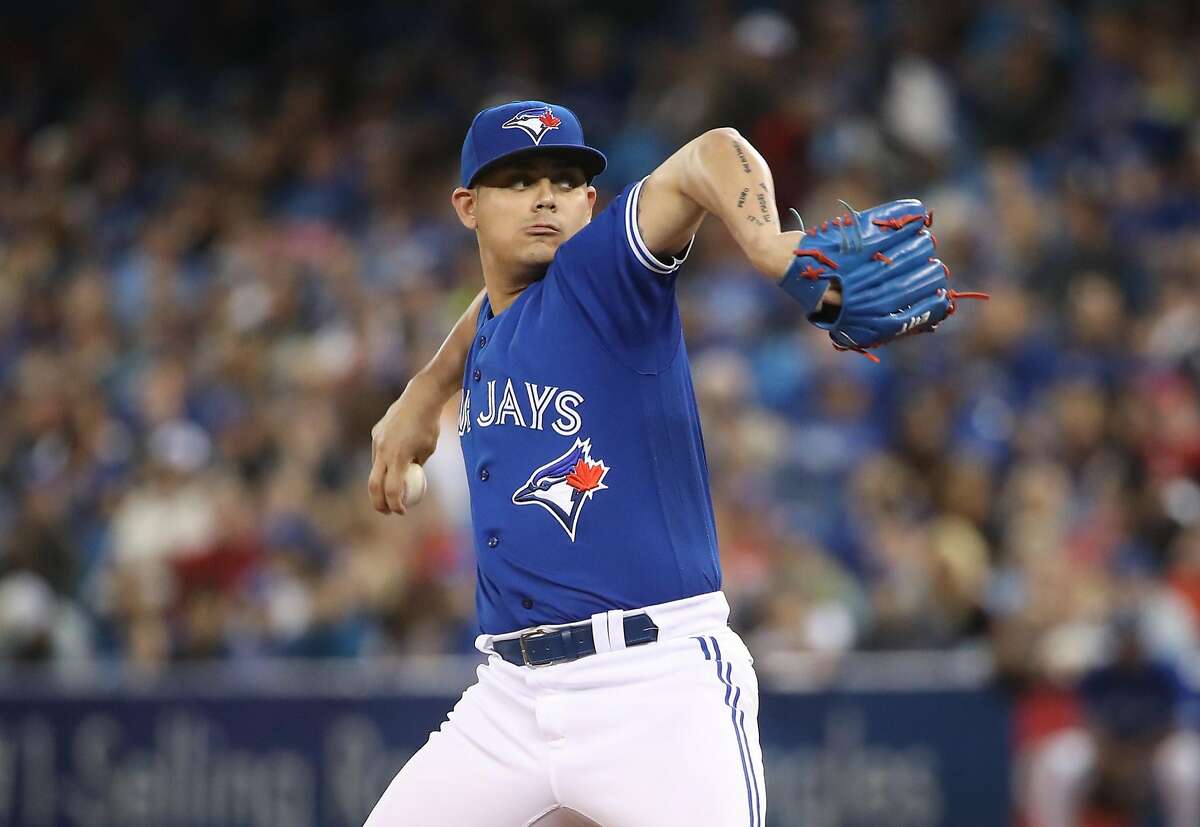 Osuna to close for Houston Astros