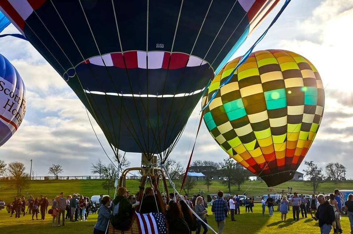 Fredericksburg hot air balloon festival set for December