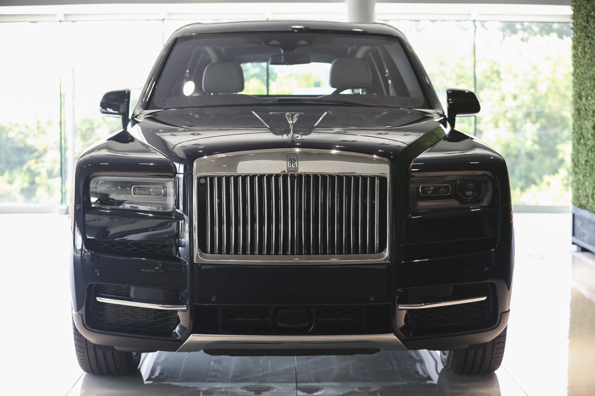 Rolls-Royce CEO reveals luxury SUV with $325,000 price tag