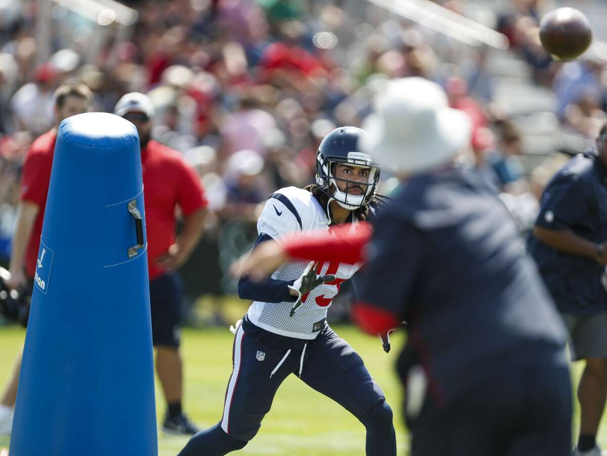 Texans' Tyrann Mathieu on new helmet rule 'Hopefully, it doesn't take