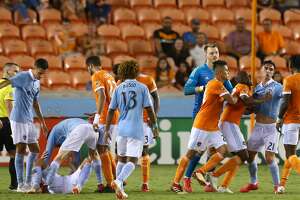 Red cards abound in Dynamo's loss to Sporting Kansas City