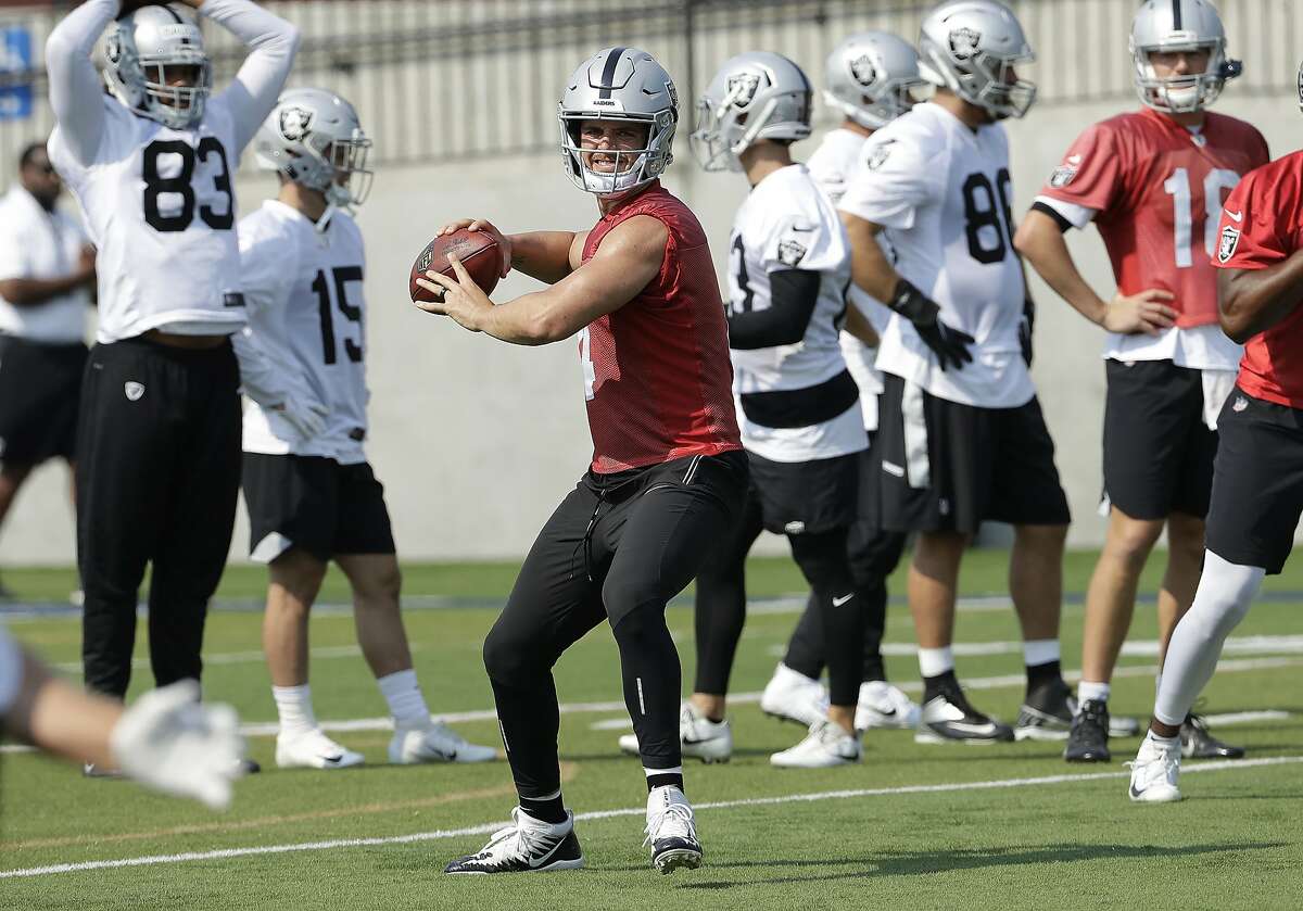 QB Derek Carr says he embraces challenge of new city, team