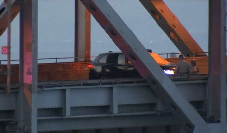 1 dead, two injured in fatal Bay Bridge shooting that leads to crash ...