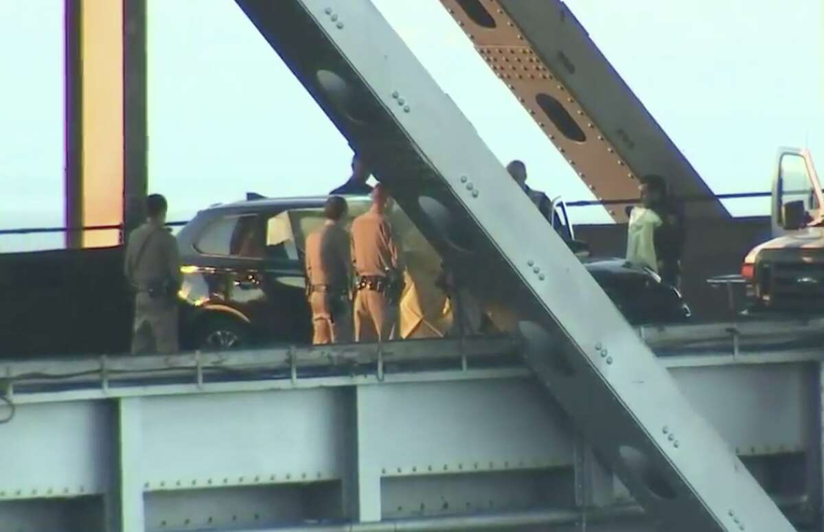 1 dead, two injured in fatal Bay Bridge shooting that leads to crash