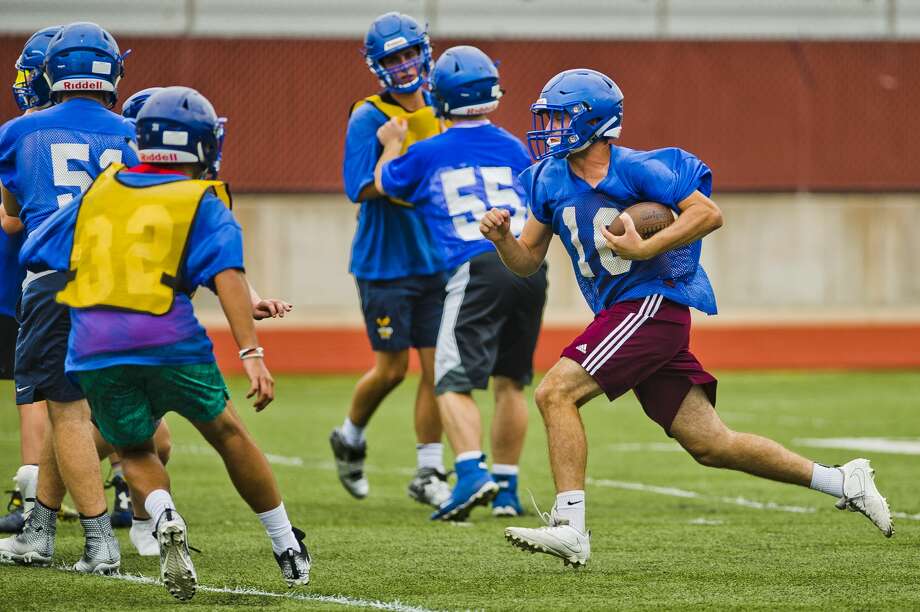 Midland High S First Football Practice Of The Season Aug 6 2018 Midland Daily News