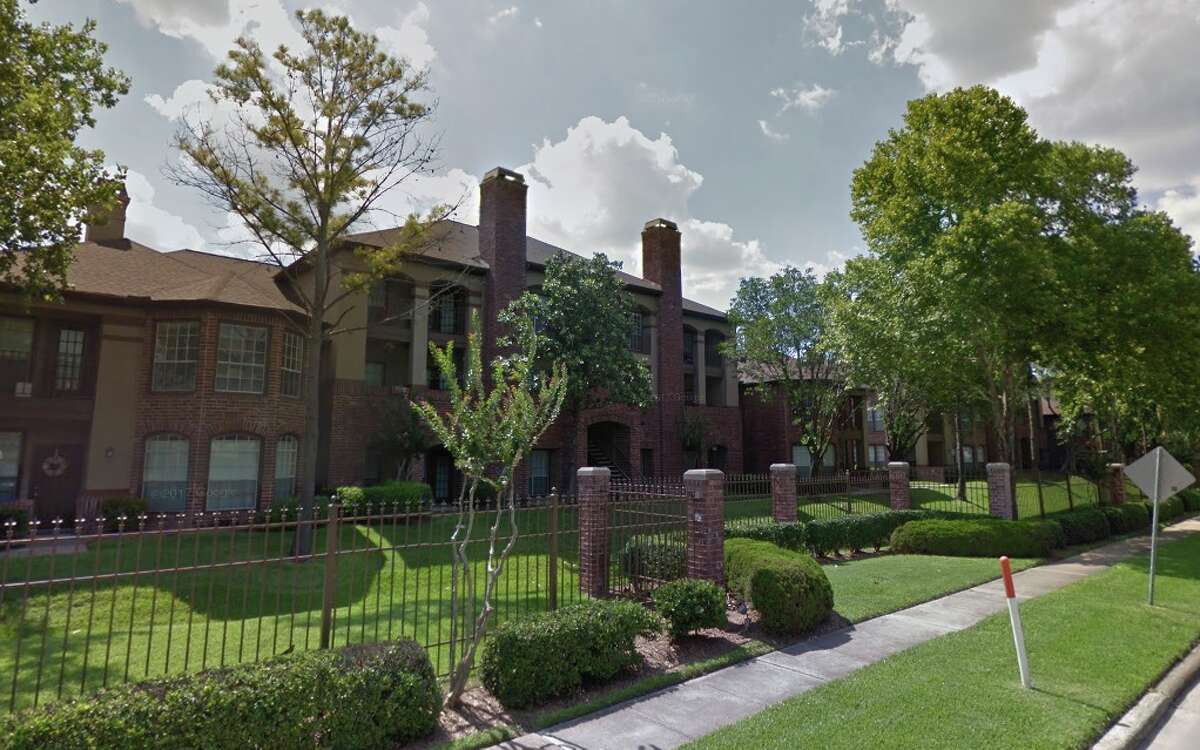 Briar Forest Good For Families Grade: A- Houston Neighborhood Rank For Raising A Family:22 "I haven't seen much crime since i've been here and i feel perfectly comfortable walking outside at nights and in the early mornings."
