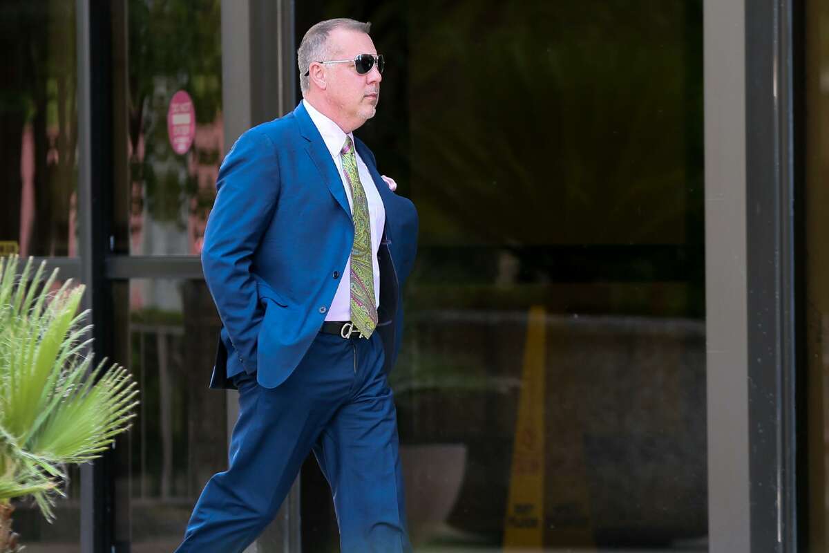 Former FourWinds Logistics CEO Stan Bates arrives at the federal courthouse for sentencing on Aug. 6. The setencing was delayed but Bates was taken into custody. In January, he pleaded guilty to eight felonies, including securities fraud and money laundering, rather than stand trial with former state Sen. Carlos Uresti and FourWinds consultant Gary Cain.