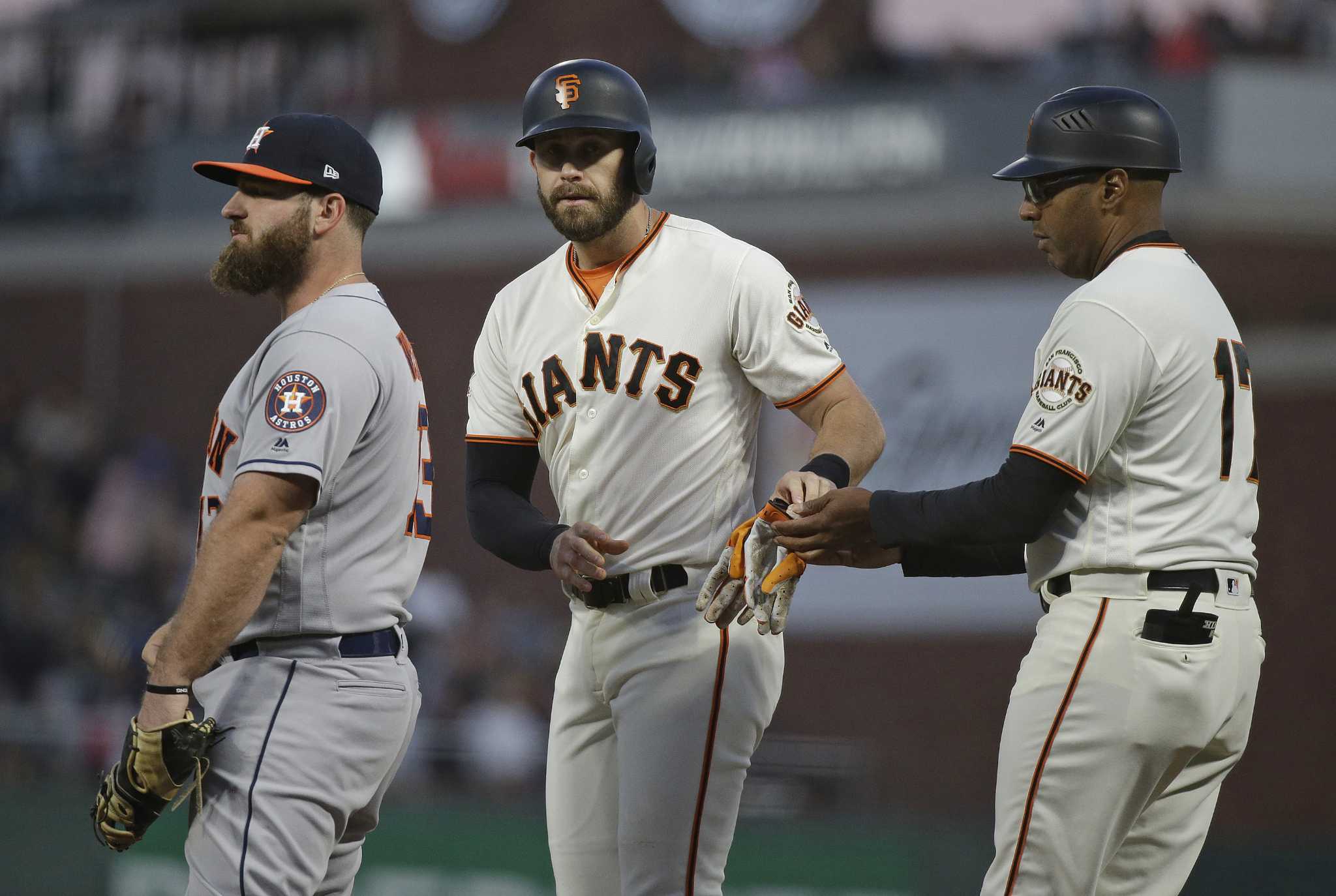 San Francisco Giants' Evan Longoria appears to weigh in on Astros