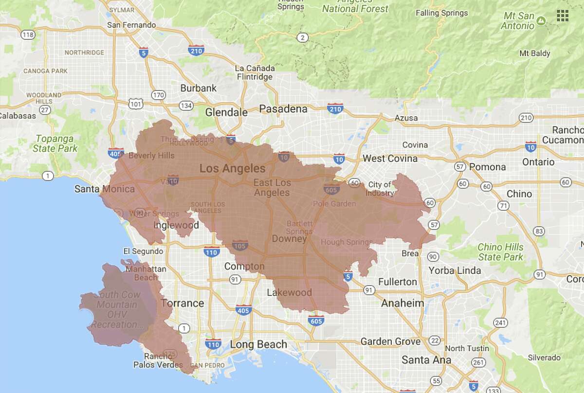 The Mendocino Complex Fire outer boundary as of August 7, 2018 laid over Los Angeles. The Ranch Fire near Ukiah and the River Fire north of Hopland make up what many are calling the Mendocino Complex Fires. Together they have charred 443 square miles and are now the largest wildfire ever in California.