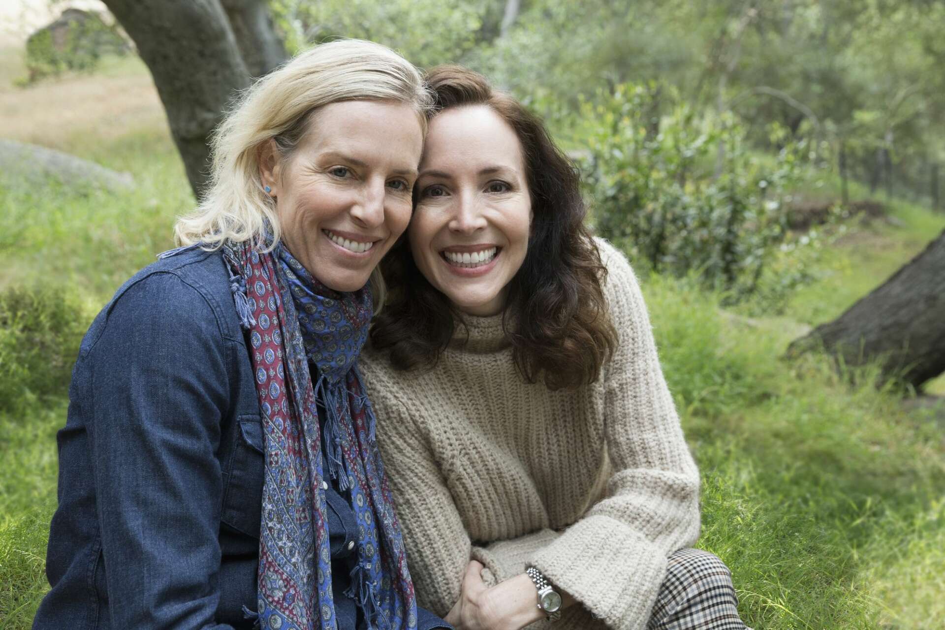 Dear Abby: 2 straight, married women fall in love with each other — now