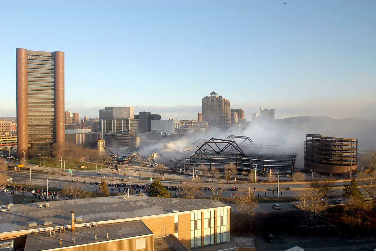 The New Haven coliseum, R.I.P., in this photo taken from Gateway building at 7:54:30, on Jan. 20, 2007.