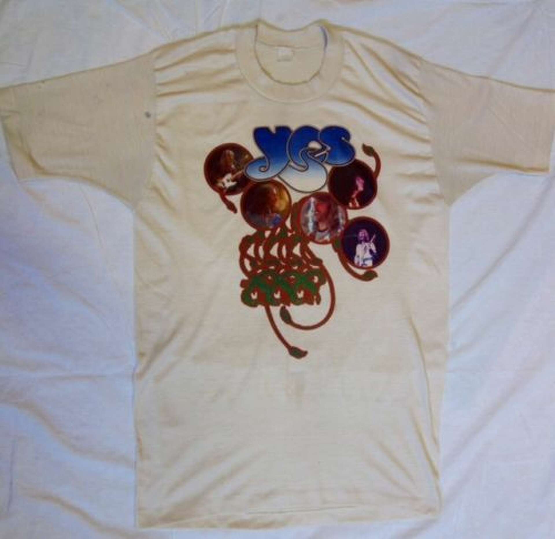 On ELO, concert T-shirts and spaceships