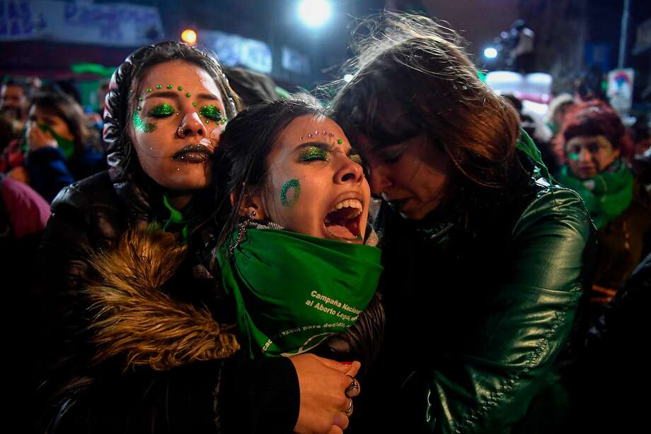 argentinas senate narrowly rejects legalizing abortion