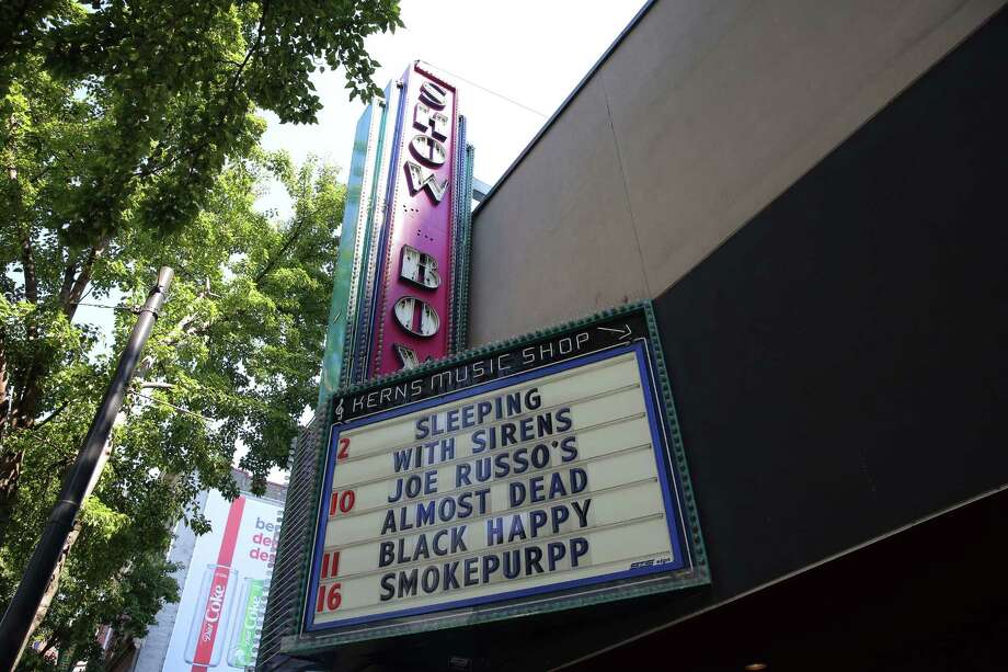 Seattle City Council votes in favor of saving the Showbox — for now ...