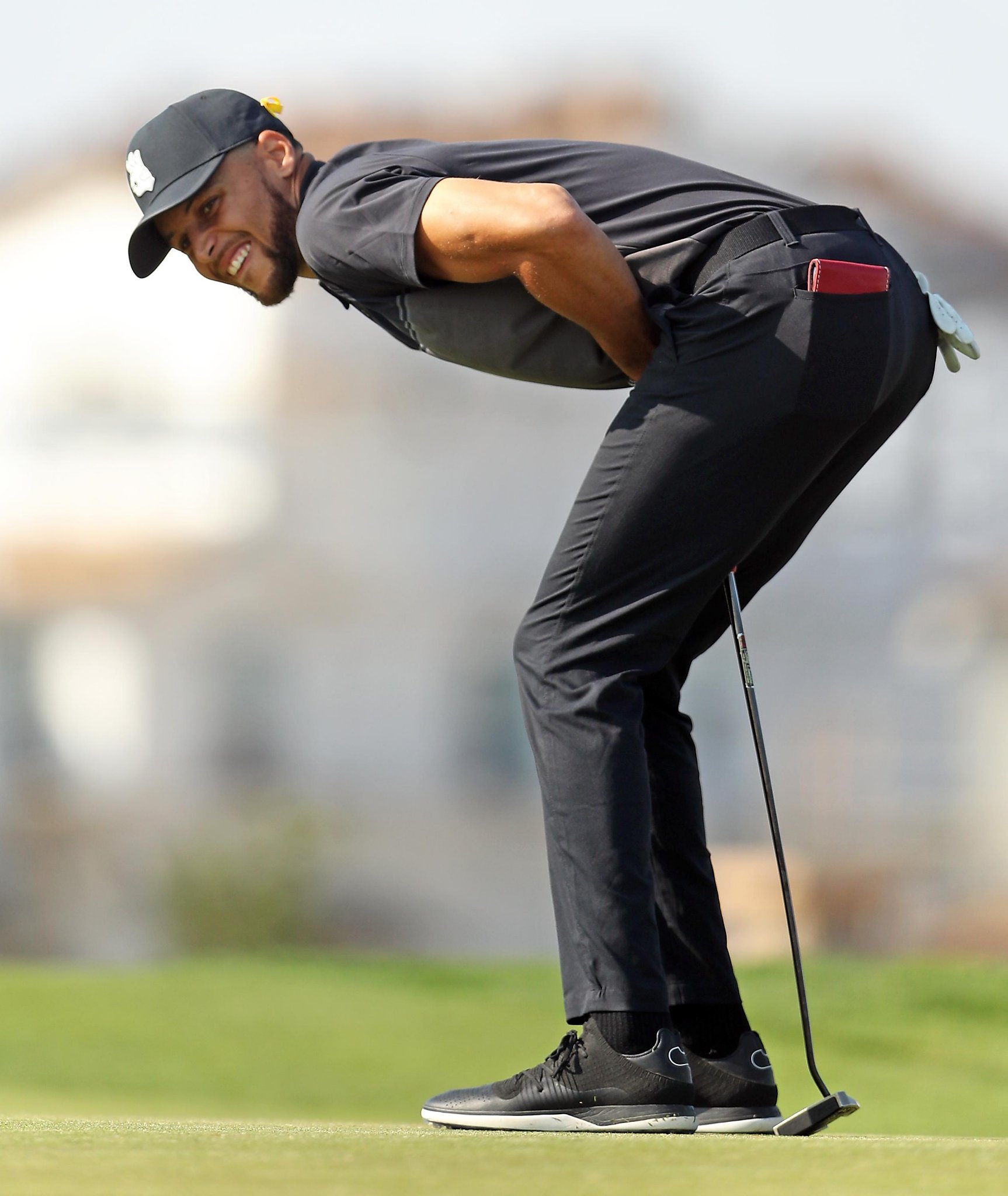 Steph Curry impresses with one-over 71 in professional tournament