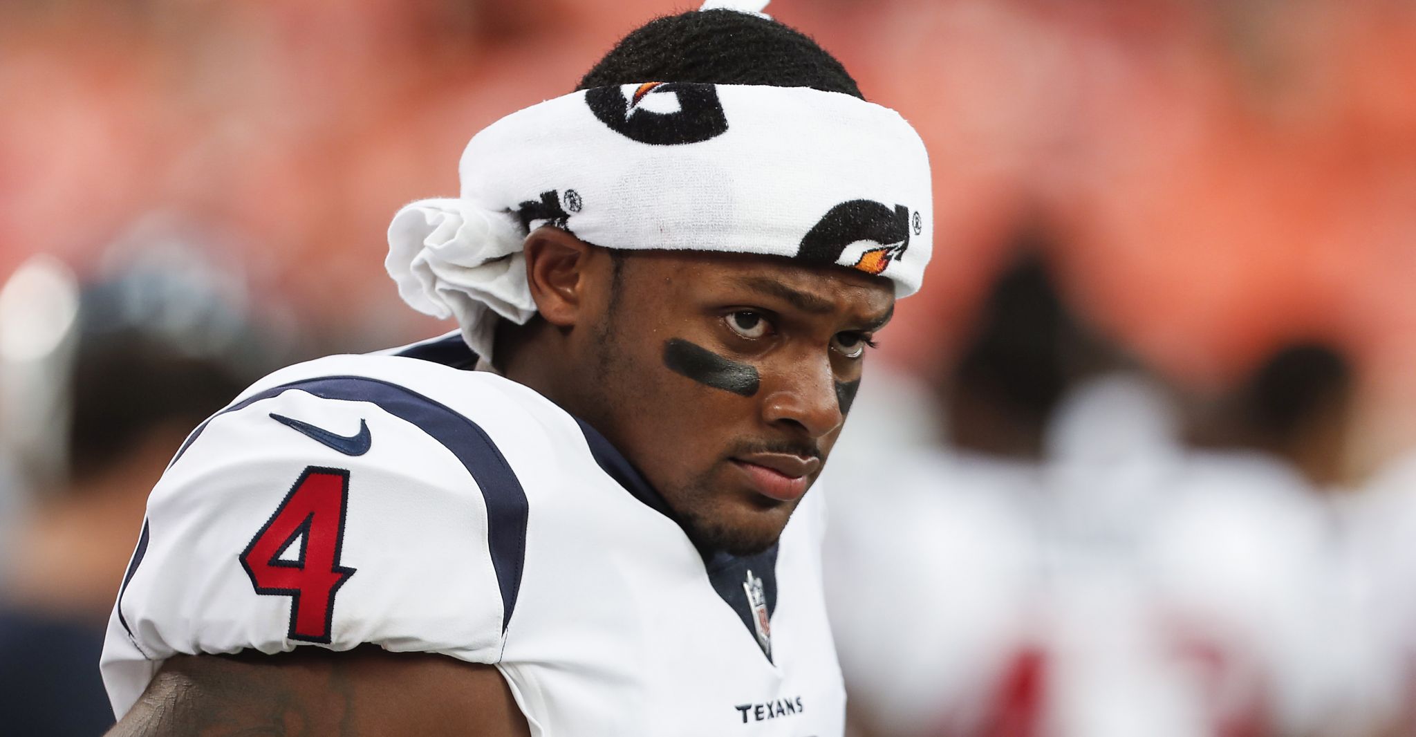 Kansas City, United States. 12th Jan, 2020. Houston Texans quarterback  Deshaun Watson (4) attempts to get away from Kansas City Chiefs strong  safety Tyrann Mathieu (32) during the AFC Divisional Playoff game