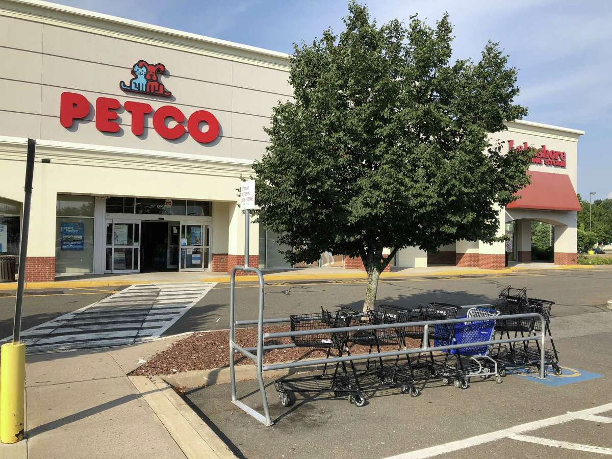 Report Consumer confidence continues to bolster retail