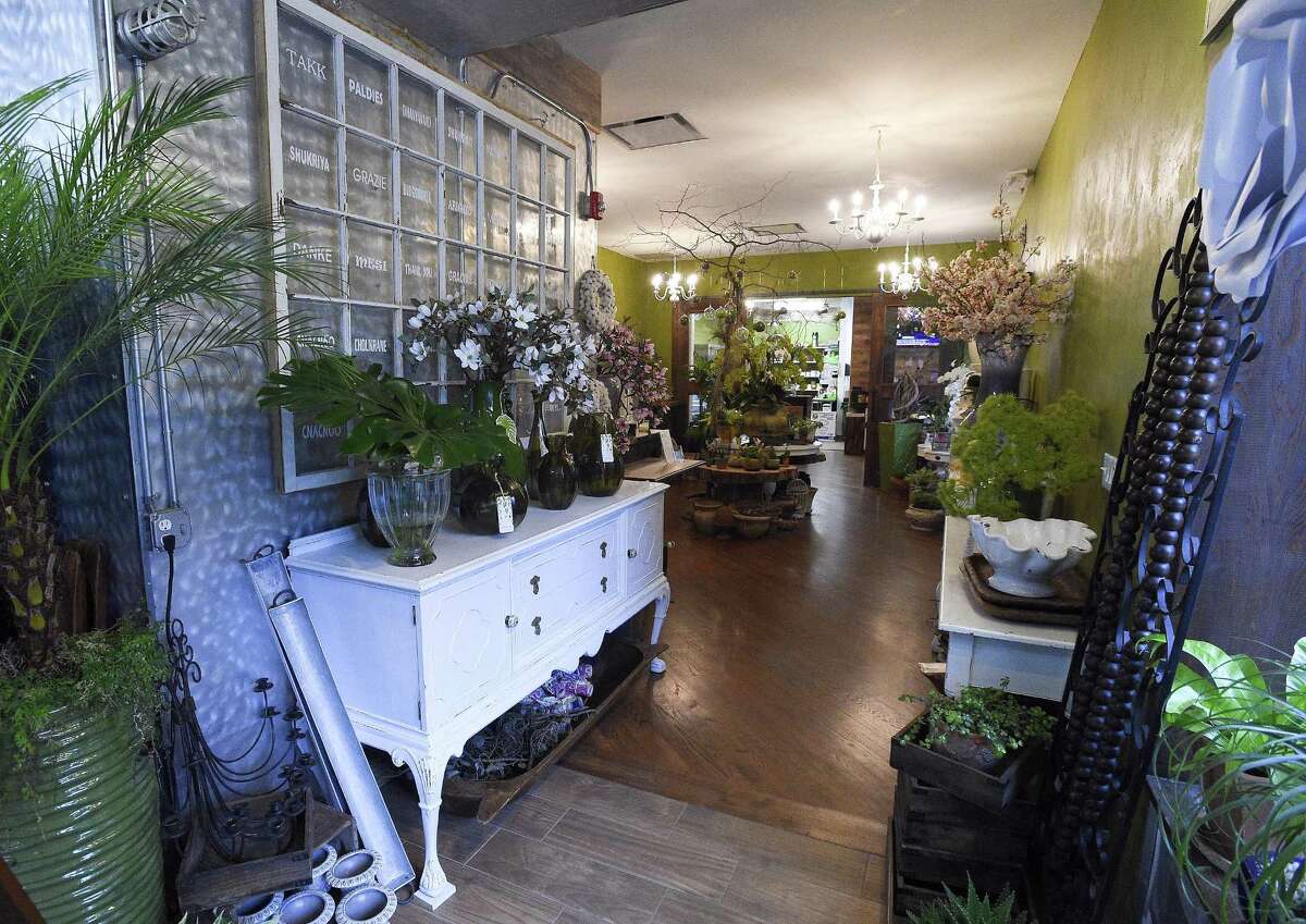 New floristcoffee shop opens in downtown Stamford