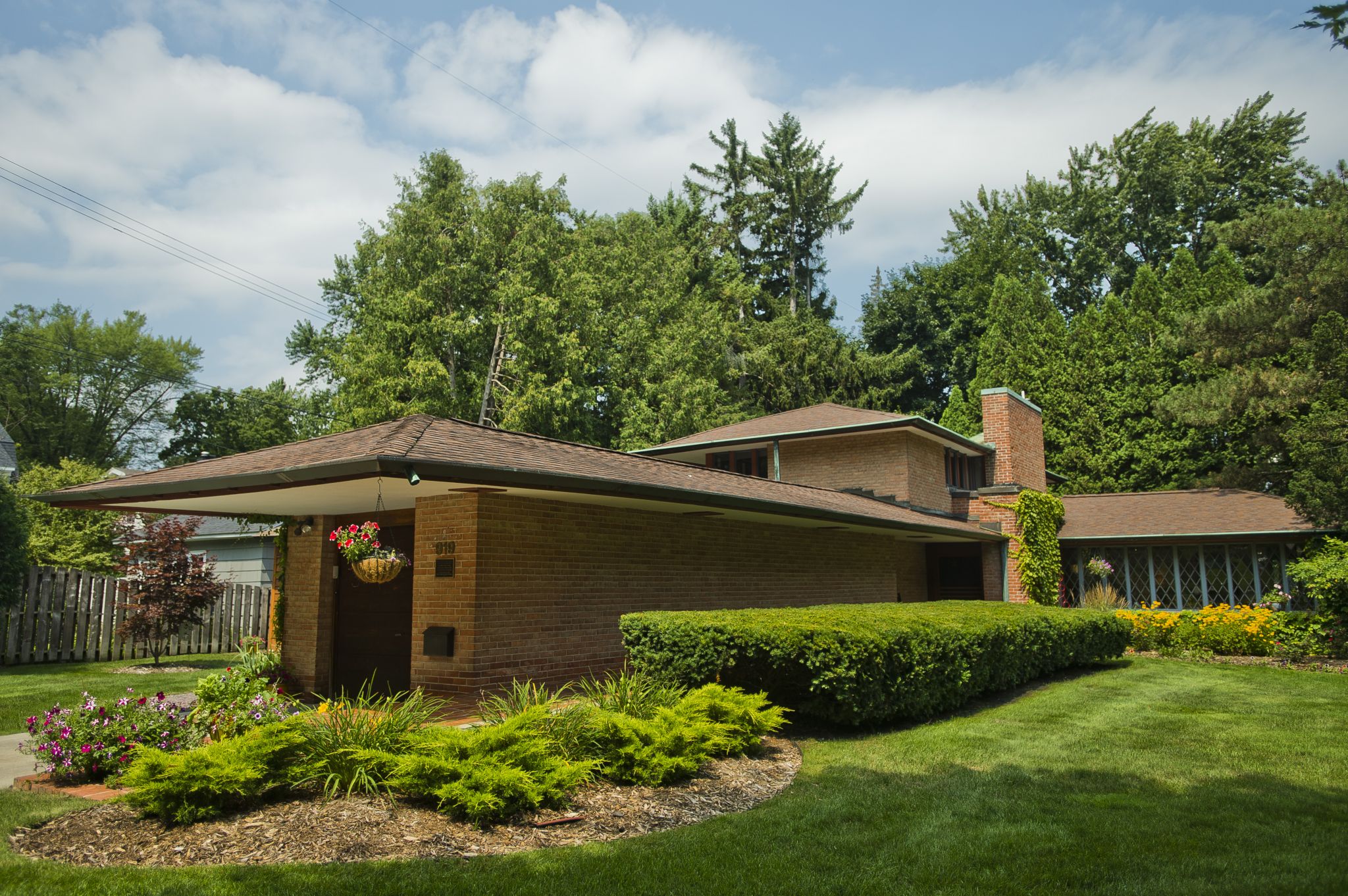 Look Inside Early Alden B. Dow-designed Home